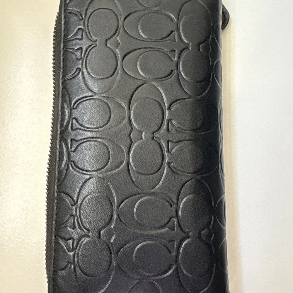 Coach Accordion Wallet In Signature Leather - Picture 3 of 6